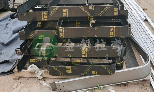 包頭型材拉彎適用范圍有哪些？建筑、幕墻與工業(yè)應用解析