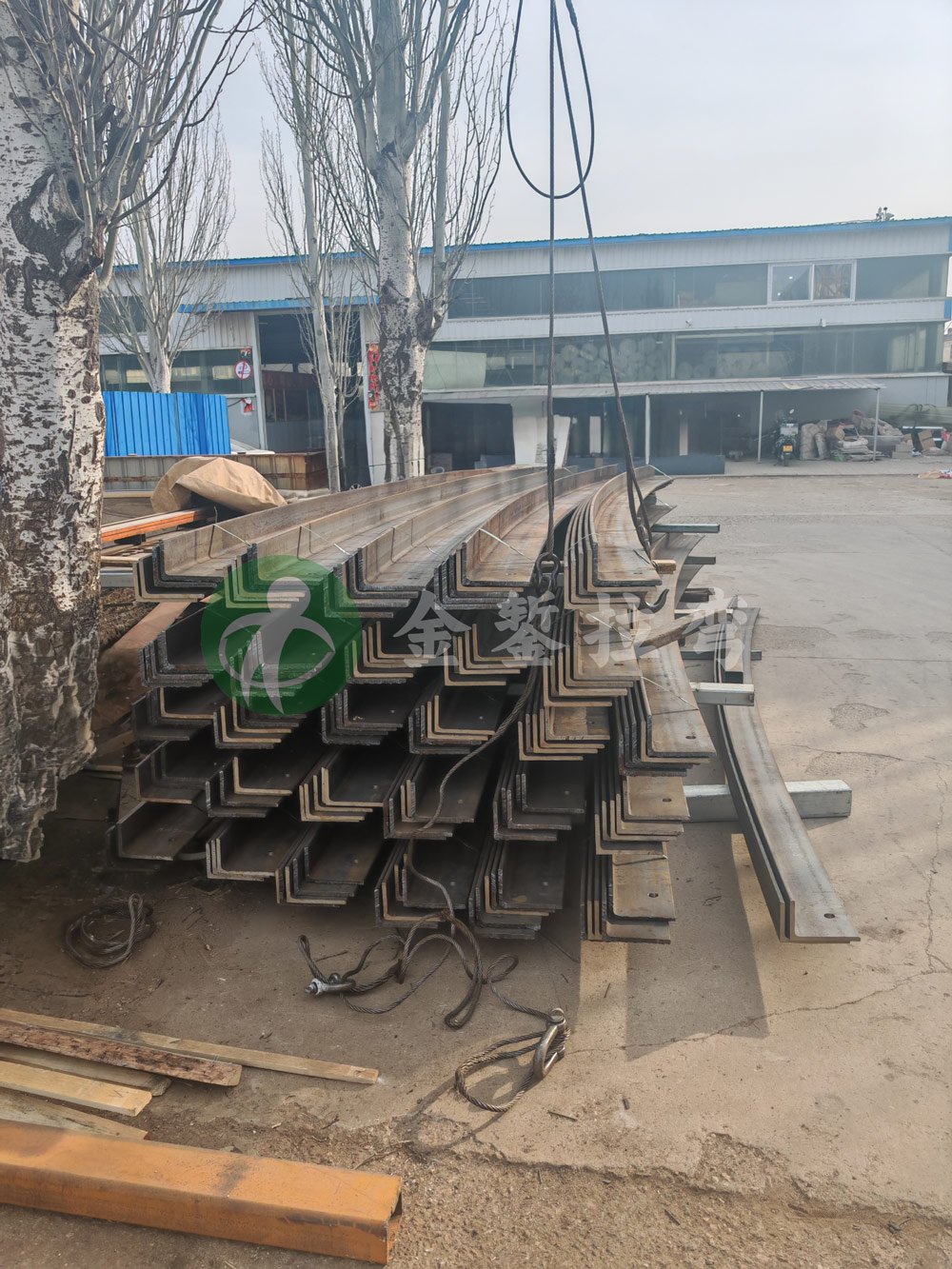 200X125X14角鋼拉彎